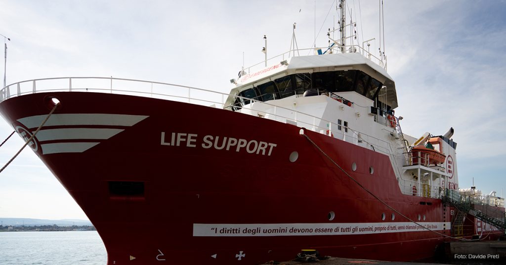 Life Support di EMERGENCY: concluso a Marina di Carrara lo sbarco delle 55 persone soccorse