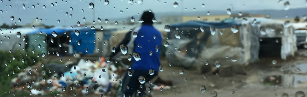 &ldquo;Le frontiere per me si aprono con un semplice pezzo di carta&rdquo;