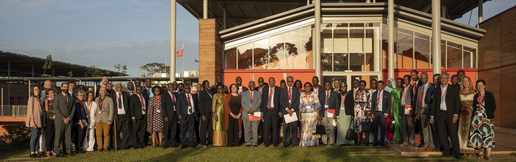 &ldquo;Costruire medicina di Eccellenza in Africa&rdquo;: l&rsquo;incontro in Uganda con 12 Paesi africani e la dichiarazione congiunta
