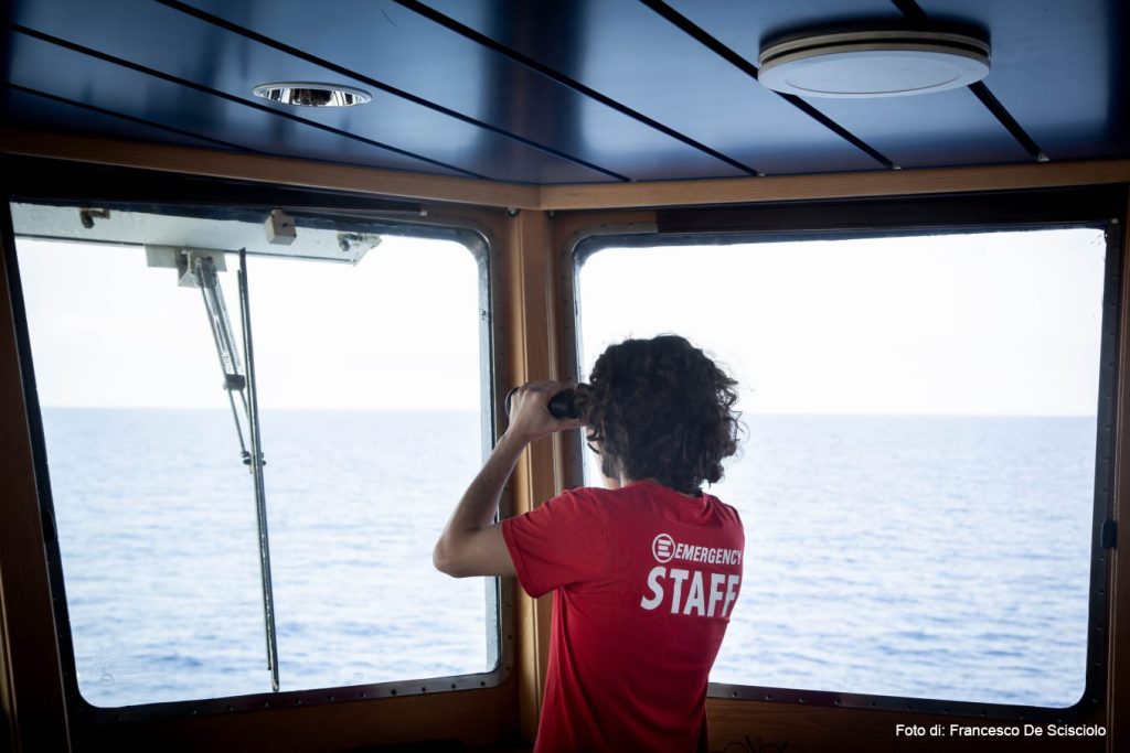 ONG presentano un reclamo alla Commissione europea: la nuova legge italiana sui flussi migratori limita le attivit&agrave; di ricerca e soccorso in mare