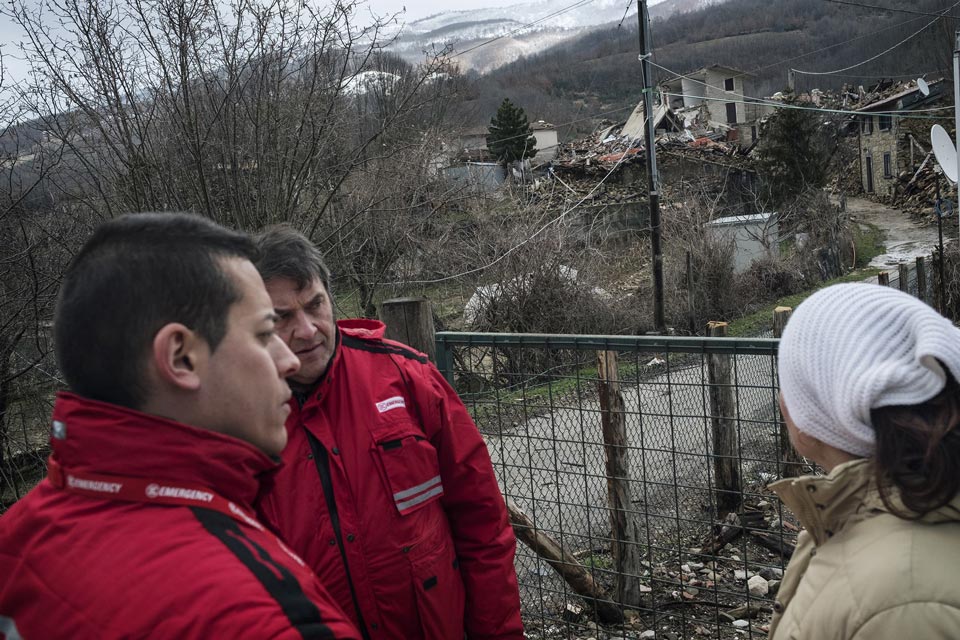 Lo staff delle Unit&agrave; mobili di EMERGENCY in Italia al lavoro