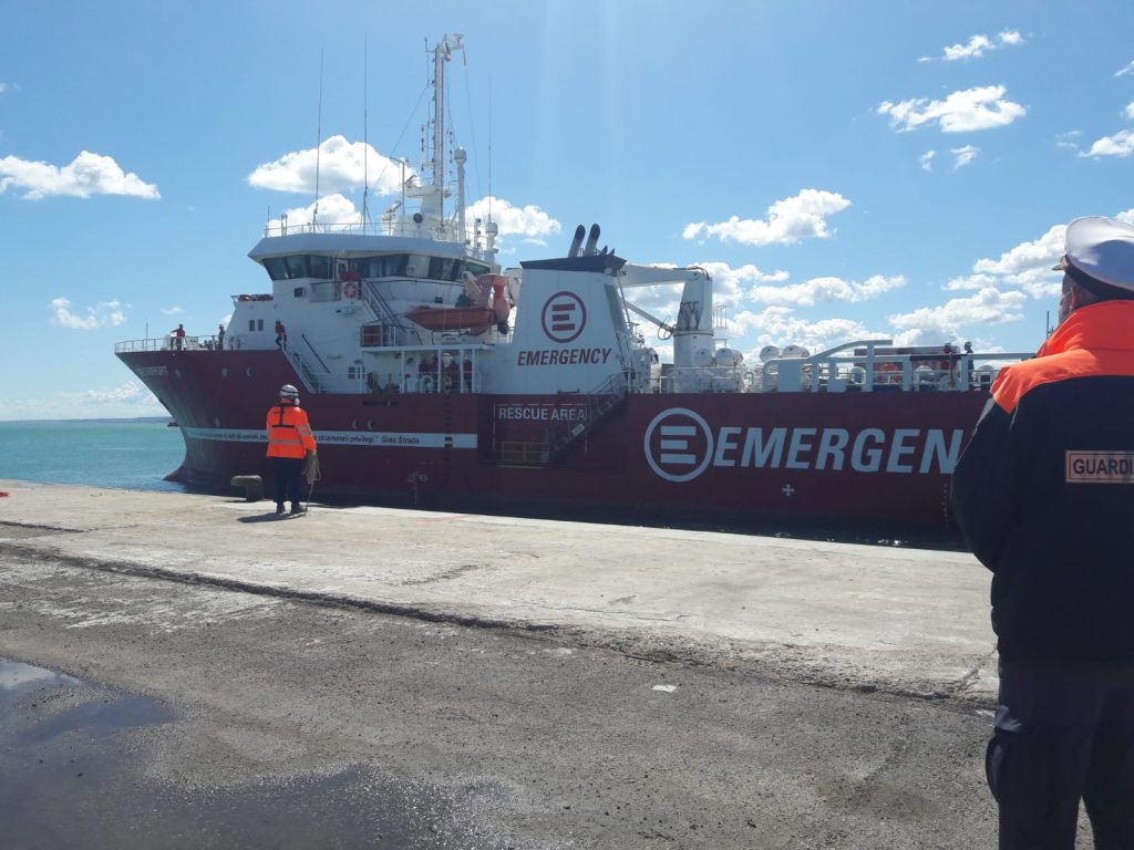 Life Support: concluso lo sbarco delle 161 persone soccorse nel Mediterraneo Centrale